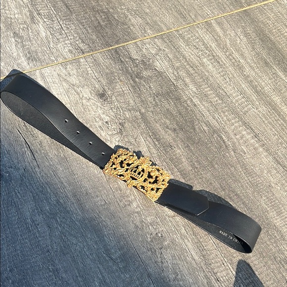 CAbi Black and Gold Baroque Belt - Picture 3 of 10